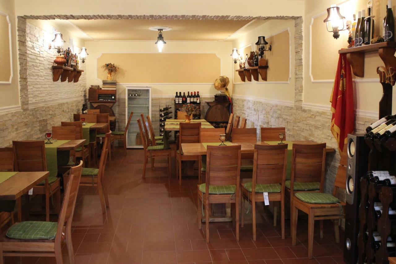 Pensiunea Casa Iorgovanul Urseni Mosnita Noua Exterior foto